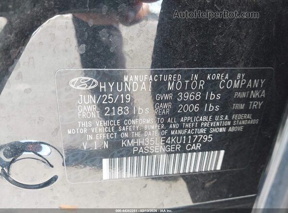 KMHH35LE4KU117795 2019 HYUNDAI ELANTRA GT Black Vista del compartimento del motor