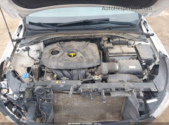 KMHH35LE5JU062126 2018 HYUNDAI ELANTRA GT Белый Вид сзади
