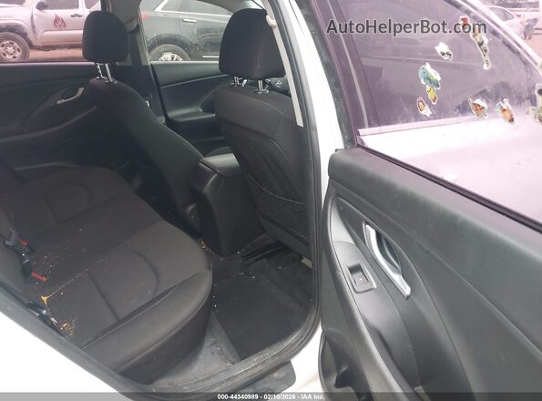 KMHH35LE5JU062126 2018 HYUNDAI ELANTRA GT Белый Вид наклейки с VIN-кодом
