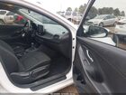 2018 Hyundai Elantra Gt   Белый vin: KMHH35LE5JU062126