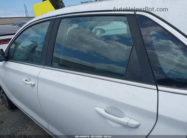 KMHH35LEXKU088710 2019 HYUNDAI ELANTRA GT White სალონის 360-გრადუსიანი ხედი