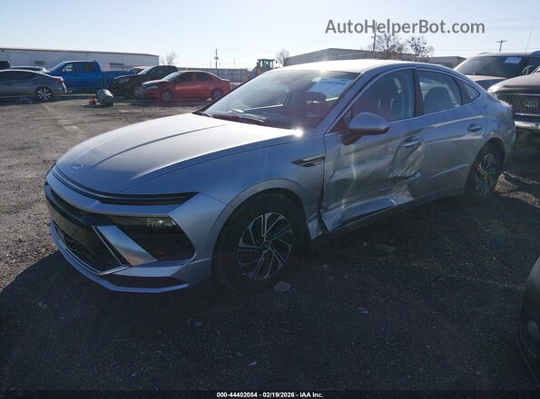 KMHL24JJ4TA144795 2026 HYUNDAI SONATA HYBRID Серебряный Передняя левая четверть