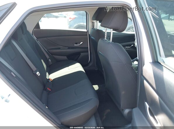 KMHLL4DG1TU100958 2026 HYUNDAI ELANTRA Белый Вид наклейки с VIN-кодом