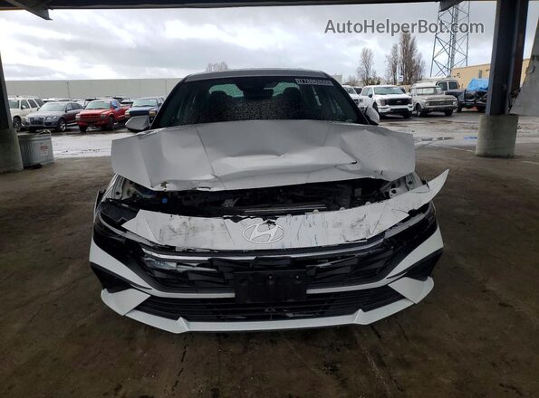 KMHLM4DG2RU731076 2024 HYUNDAI ELANTRA White Widok z przodu