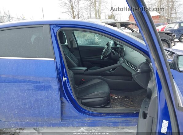 KMHLP4AG3PU495465 2023 HYUNDAI ELANTRA Синий Вид салона спереди