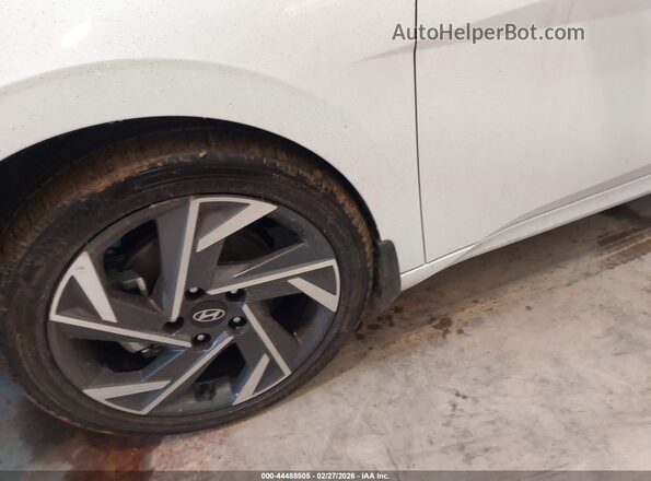 KMHLS4DG1SU933614 2025 HYUNDAI ELANTRA White 