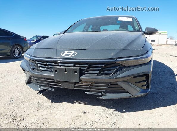 KMHLS4DG8SU981109 2025 HYUNDAI ELANTRA Gray Widok z przodu
