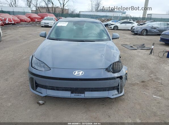 KMHM54AC9SA086565 2025 HYUNDAI IONIQ 6 Gray Vista del cuadro de instrumentos