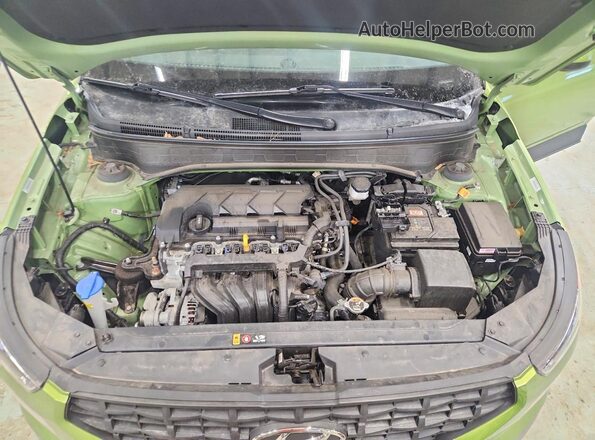 KMHRB8A34PU213945 2023 HYUNDAI VENUE Green Շարժիչի բաժամունքի տեսք