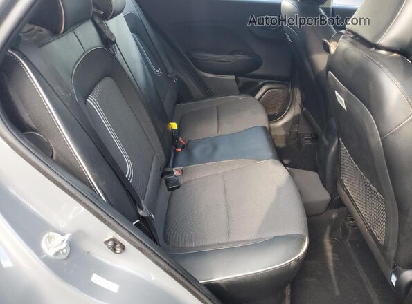 KMHRC8A30NU140308 2022 HYUNDAI VENUE Серый Вид задней части салона