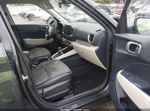 KMHRC8A35MU095249 2021 HYUNDAI VENUE Синий Вид салона спереди
