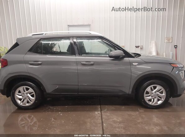 KMHRC8A37LU025945 2020 HYUNDAI VENUE Gray Widok wnętrza z tyłu