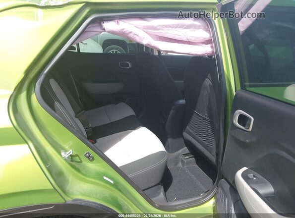 KMHRC8A38RU293461 2024 HYUNDAI VENUE Green Widok naklejki z numerem VIN