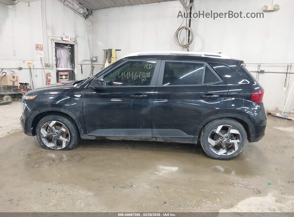 KMHRC8A39NU137942 2022 HYUNDAI VENUE Черный Панорамный вид салона 360°