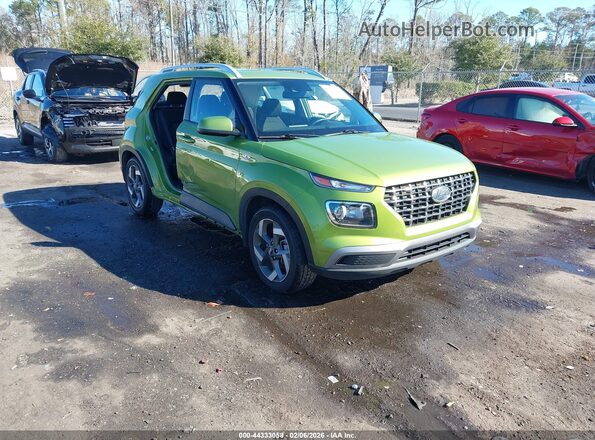 KMHRC8A3XMU075157 2021 HYUNDAI VENUE Green Передня права чверть