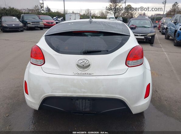 KMHTC6AD0GU262494 2016 HYUNDAI VELOSTER White 