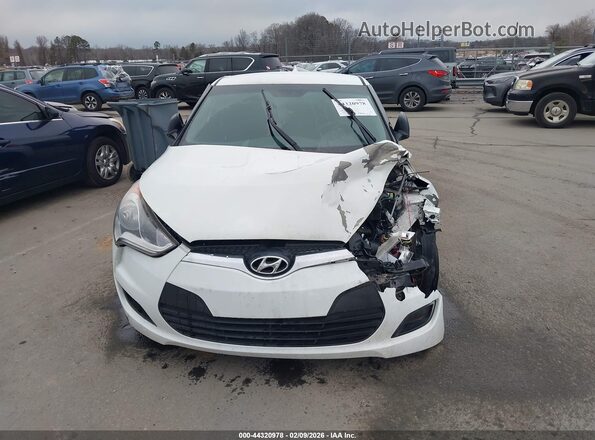 KMHTC6AD0GU262494 2016 HYUNDAI VELOSTER White Widok deski rozdzielczej