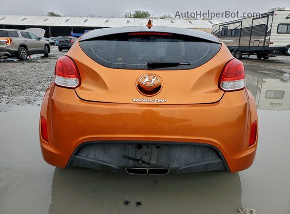KMHTC6AD0HU305653 2017 HYUNDAI VELOSTER Оранжевый Вид сзади