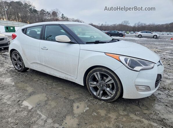 KMHTC6AD5HU317068 2017 HYUNDAI VELOSTER Белый Передняя правая четверть