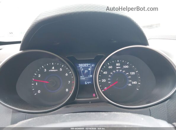 KMHTC6AD5HU322920 2017 HYUNDAI VELOSTER Серебряный Вид задних сидений