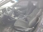 2017 Hyundai Veloster Серый vin: KMHTC6AD7HU323146