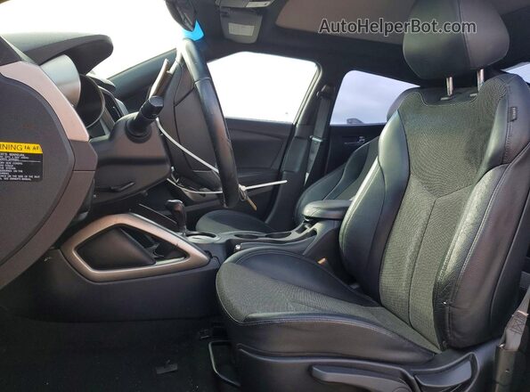 KMHTC6AD8GU272562 2016 HYUNDAI VELOSTER Серебряный Вид салона спереди