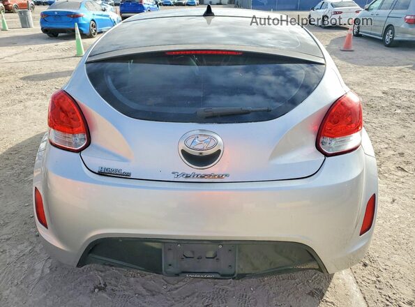 KMHTC6AD8GU272562 2016 HYUNDAI VELOSTER Серебряный Вид сзади