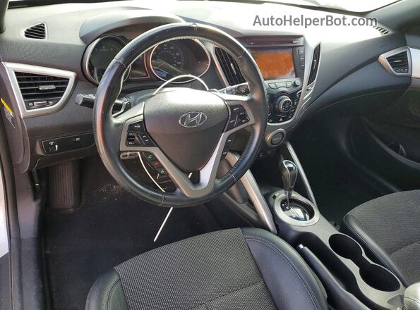 KMHTC6AD8GU272562 2016 HYUNDAI VELOSTER Серебряный Вид панели приборов