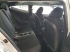 2017 Hyundai Veloster Серебряный vin: KMHTC6AD8HU309742
