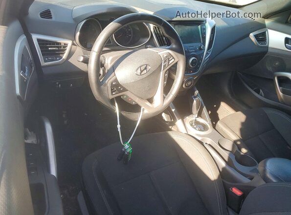 KMHTC6AD9HU322869 2017 HYUNDAI VELOSTER Черный Вид панели приборов