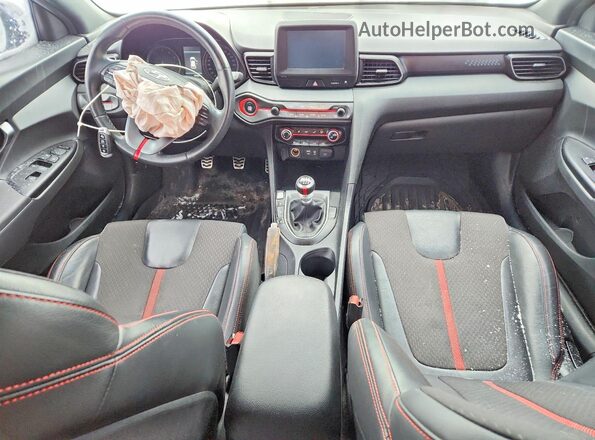KMHTH6AB3KU004625 2019 HYUNDAI VELOSTER Синий Вид панели приборов