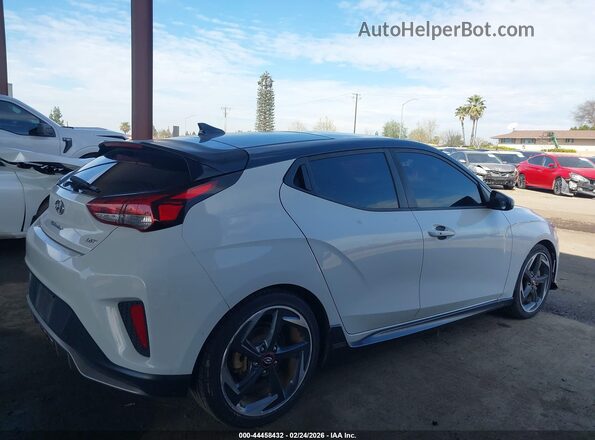 KMHTH6AB3KU009498 2019 HYUNDAI VELOSTER Белый Вид задней части салона