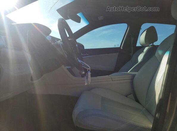 KMTG34SC2RU140207 2024 GENESIS G70 Two Tone Vista interior delantera