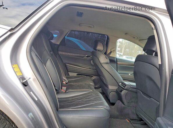 KMTGE4S19PU006882 2023 GENESIS G80 Silver Widok wnętrza z tyłu