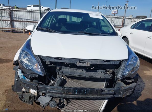KNADM4A38H6106482 2017 KIA RIO Белый Вид щитка приборов