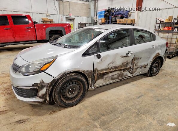KNADM4A39G6540070 2016 KIA RIO Серебряный Передняя левая четверть