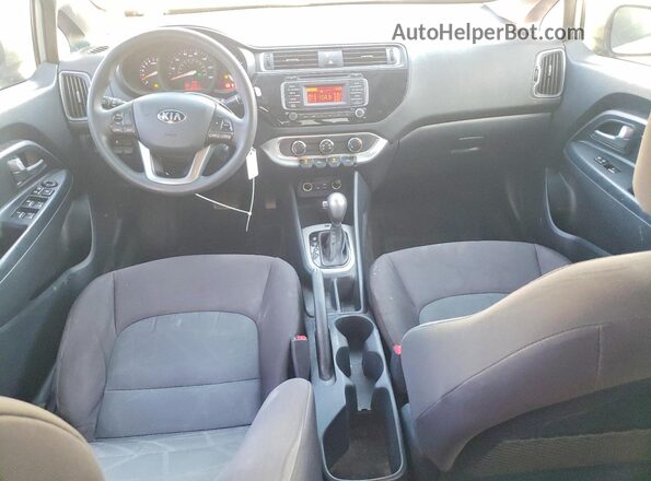 KNADM4A39G6657762 2016 KIA RIO Серебряный Вид панели приборов