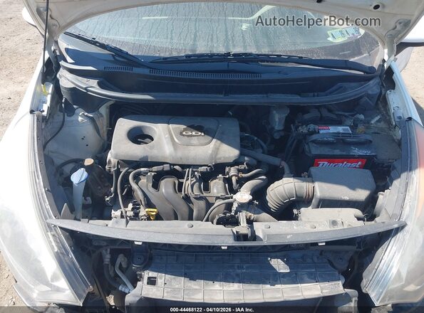 KNADM5A37G6639587 2016 KIA RIO White უკანა ხედი