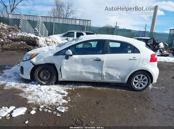 KNADM5A37G6639587 2016 KIA RIO White 