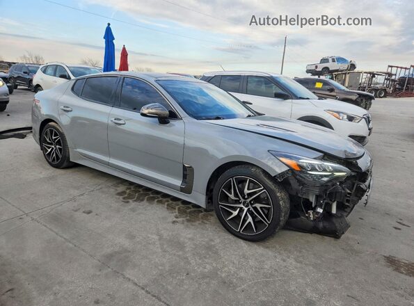 KNAE35LD2P6127975 2023 KIA STINGER Серый Передняя правая четверть