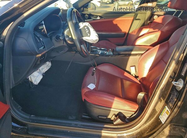 KNAE35LD2P6131296 2023 KIA STINGER Черный Вид салона спереди