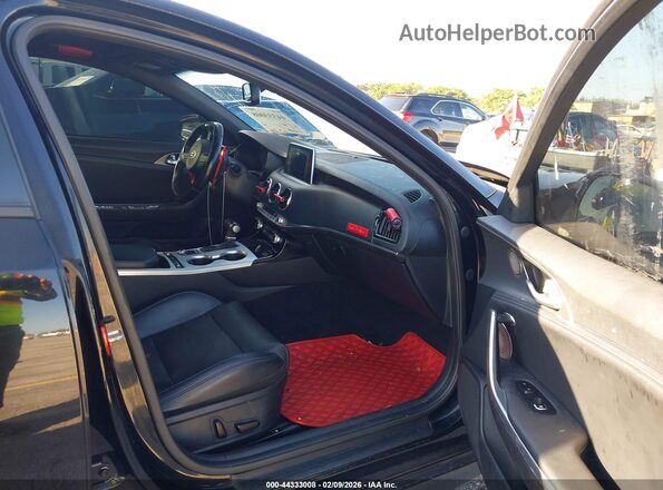 KNAE45LC2K6057777 2019 KIA STINGER Черный Вид салона спереди
