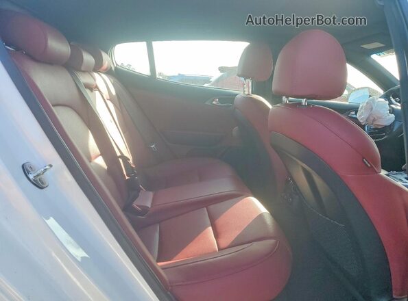 KNAE45LC5K6063721 2019 KIA STINGER Белый Вид задних сидений