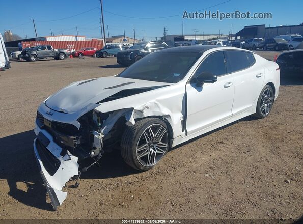 KNAE55LC3P6127310 2023 KIA STINGER Белый Передняя левая четверть