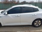 2017 Kia Optima Hybrid   Белый vin: KNAGT4LC3H5008673