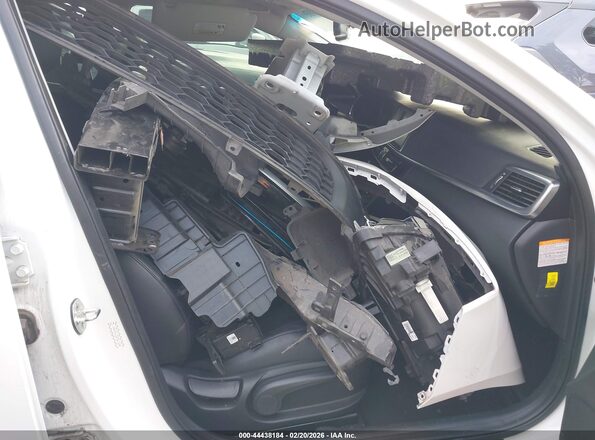 KNAGV4LD8H5011040 2017 KIA OPTIMA PLUG-IN HYBRID Белый Вид щитка приборов