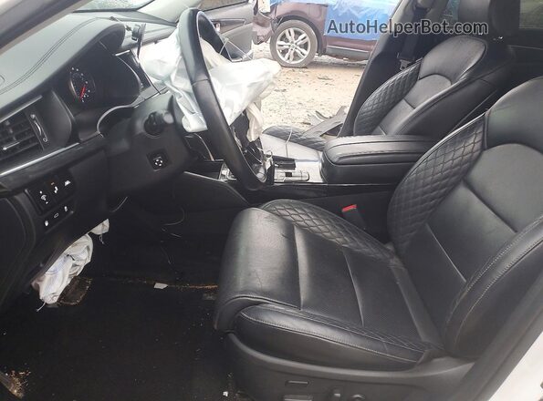 KNALC4J13K5146088 2019 KIA CADENZA White Widok wnętrza z przodu