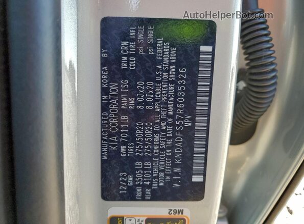 KNDADFS57R6035326 2024 KIA EV9 Silver Widok naklejki z numerem VIN