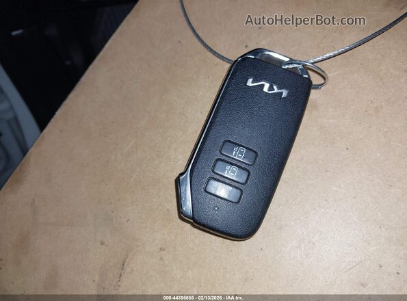 KNDC4DLC7R5203014 2024 KIA EV6 Белый Вид подкапотного пространства