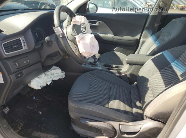 KNDCB3LC0K5326790 2019 KIA NIRO Silver Սալոնի դիմացի տեսք
